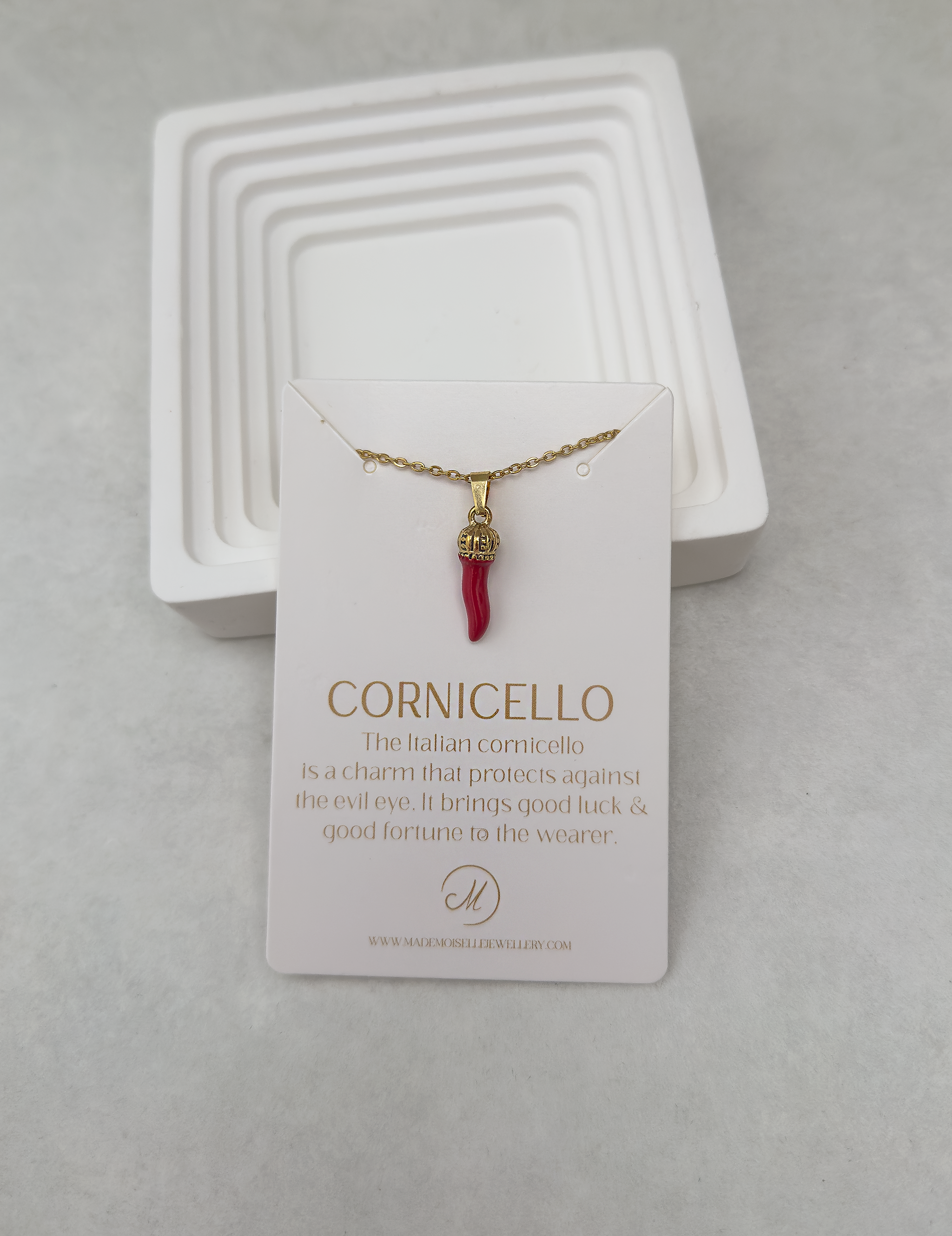 crown_cornicello_red_charm.png