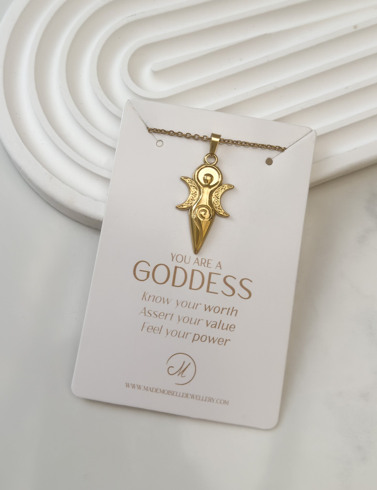 goddessnecklace4.jpg