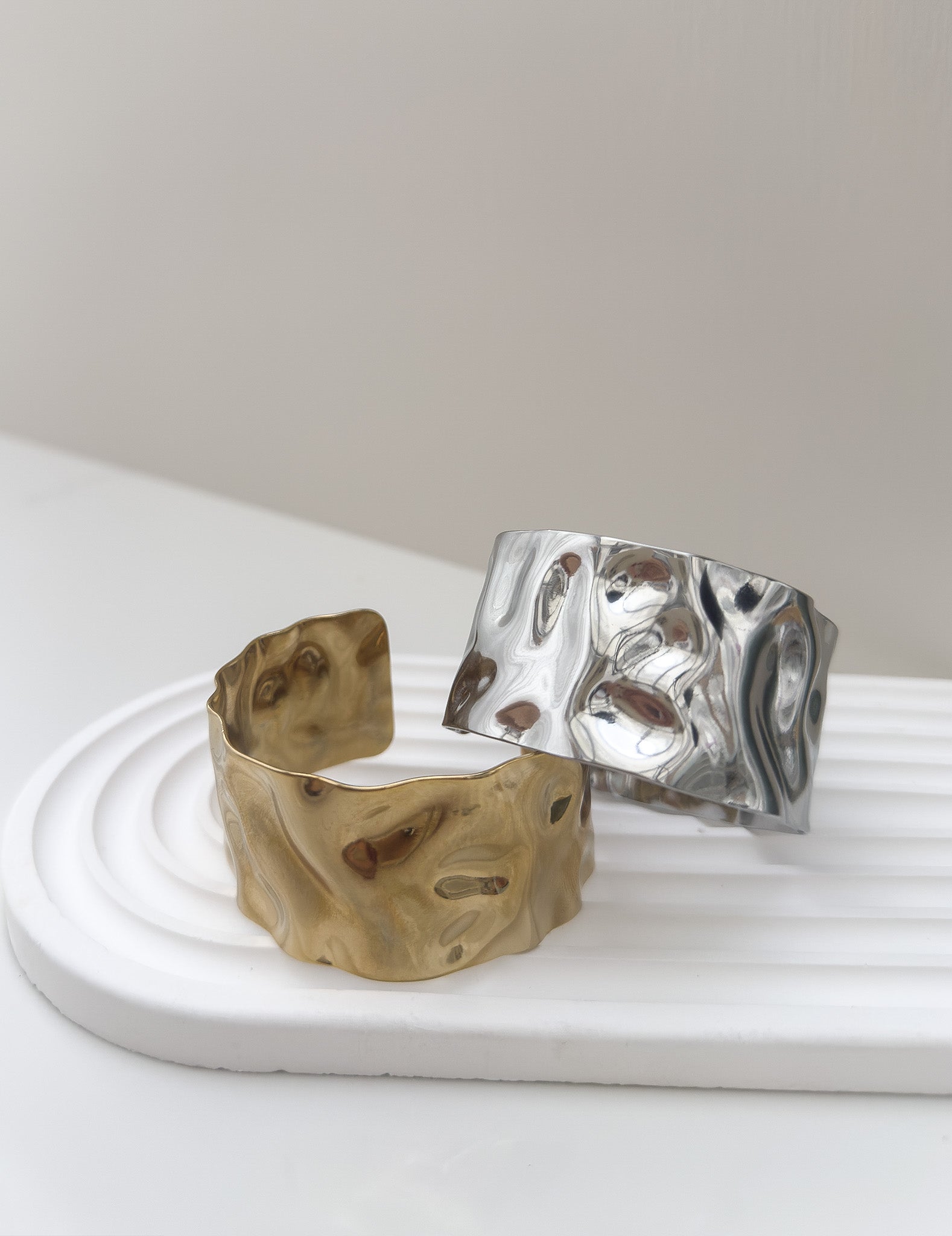 goldandsilvercuff2.jpg