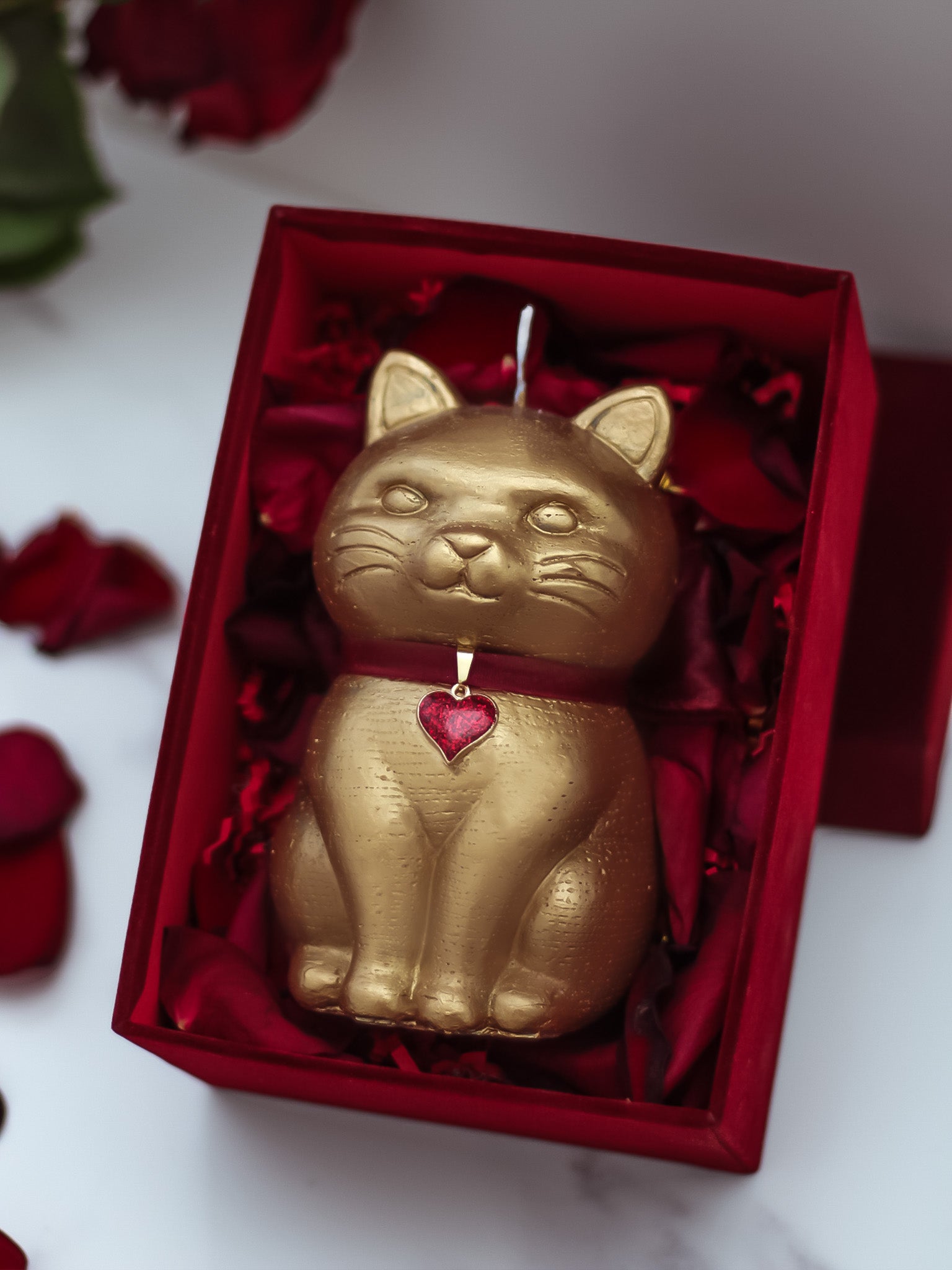 valentines_gold_cat_large_1-2.jpg